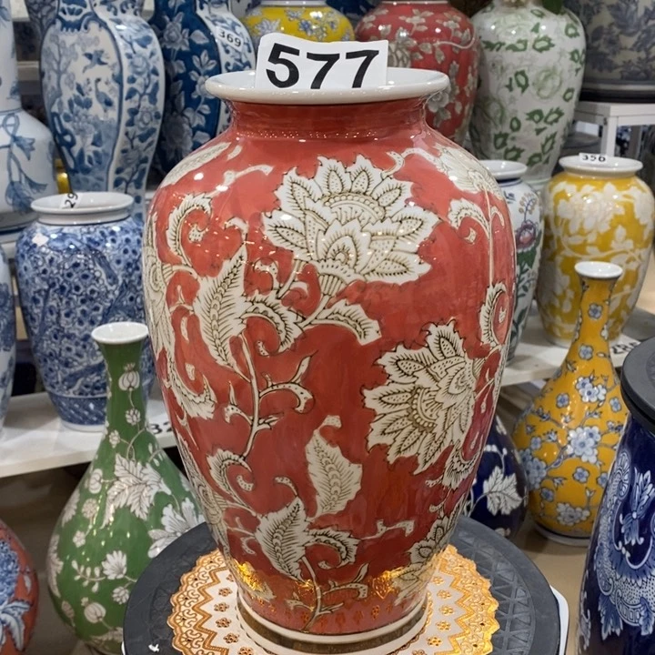 摆件手绘陶瓷彩绘萝卜花瓶