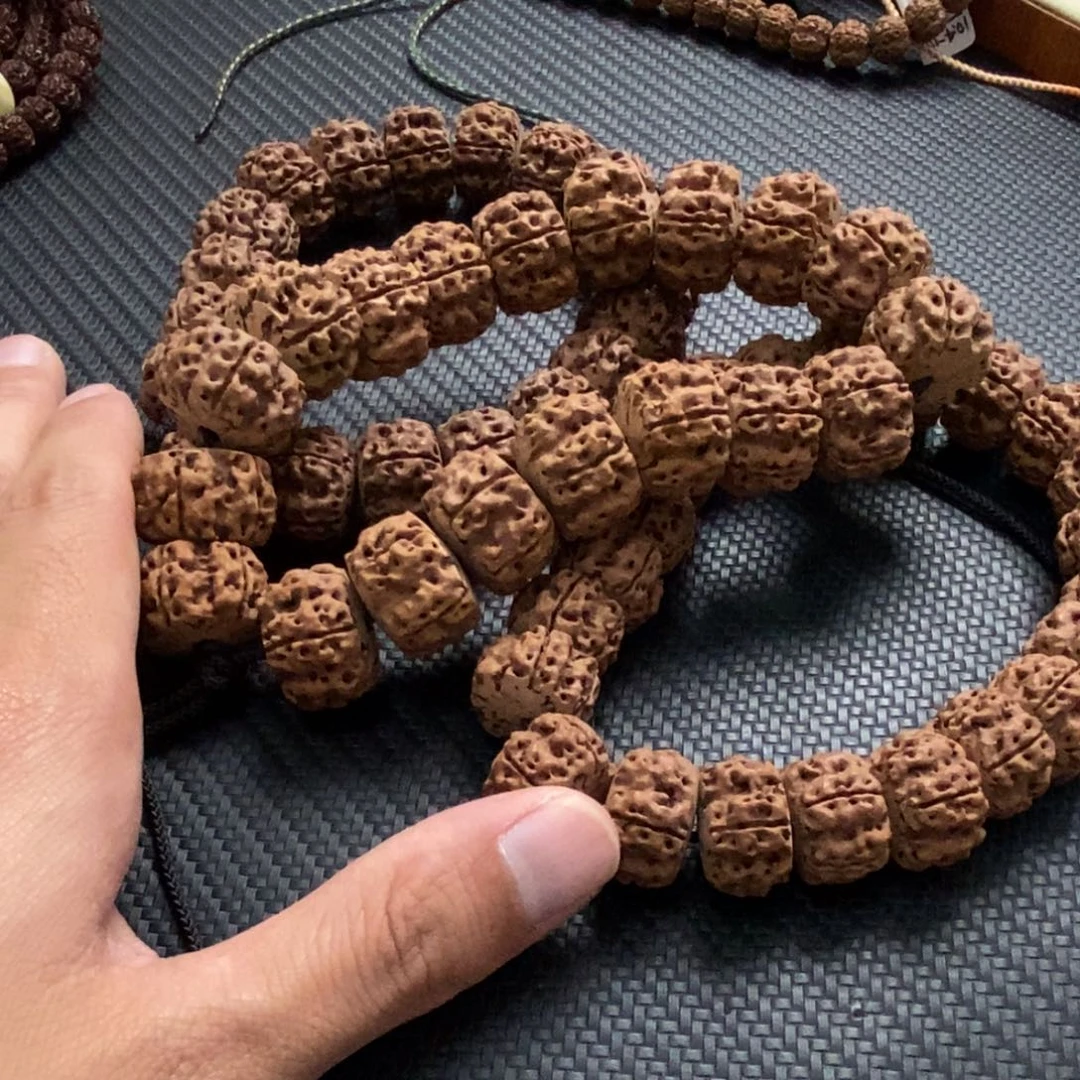 吊坠金刚菩提霸王花的龙切