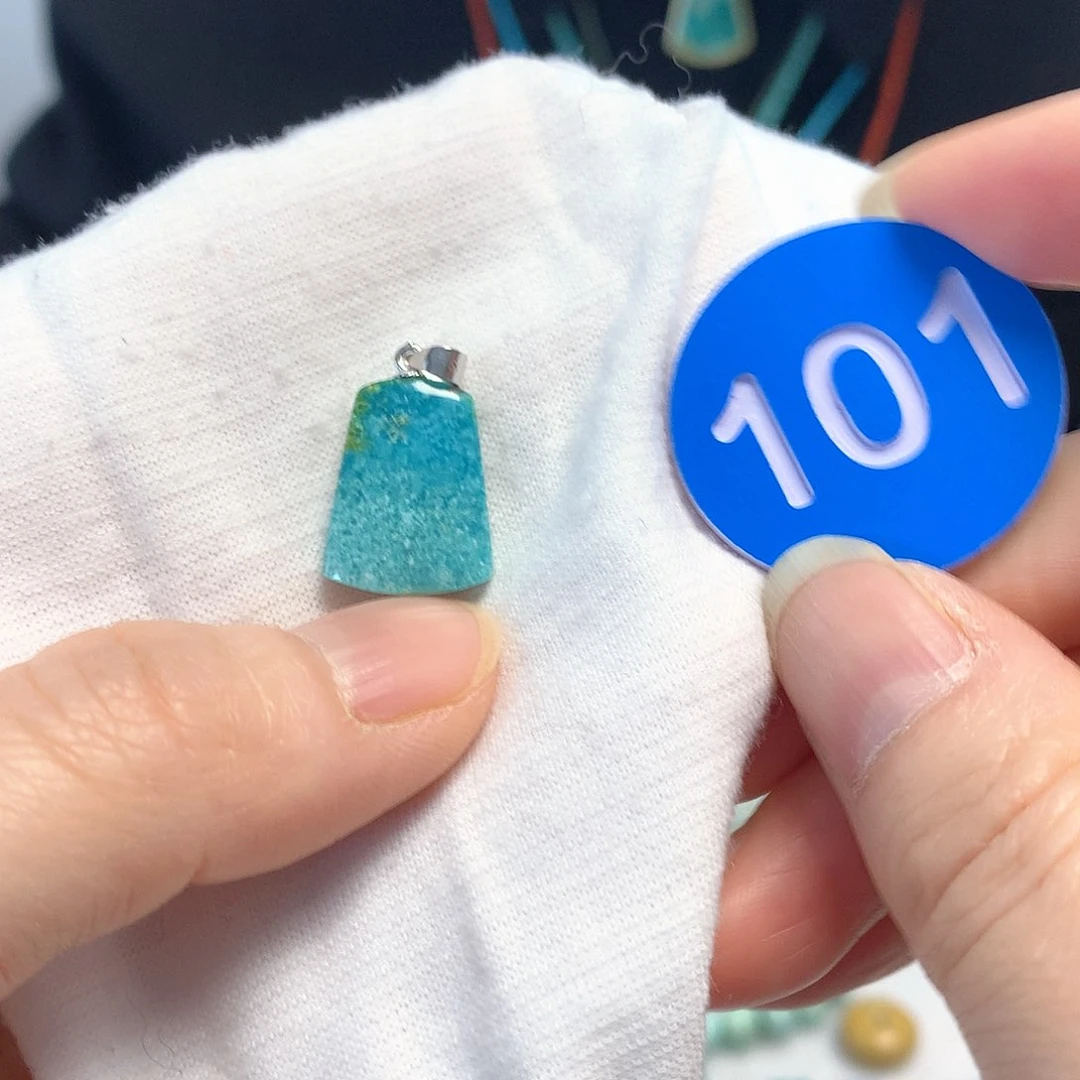 南红玛瑙珠宝奇石未镶嵌