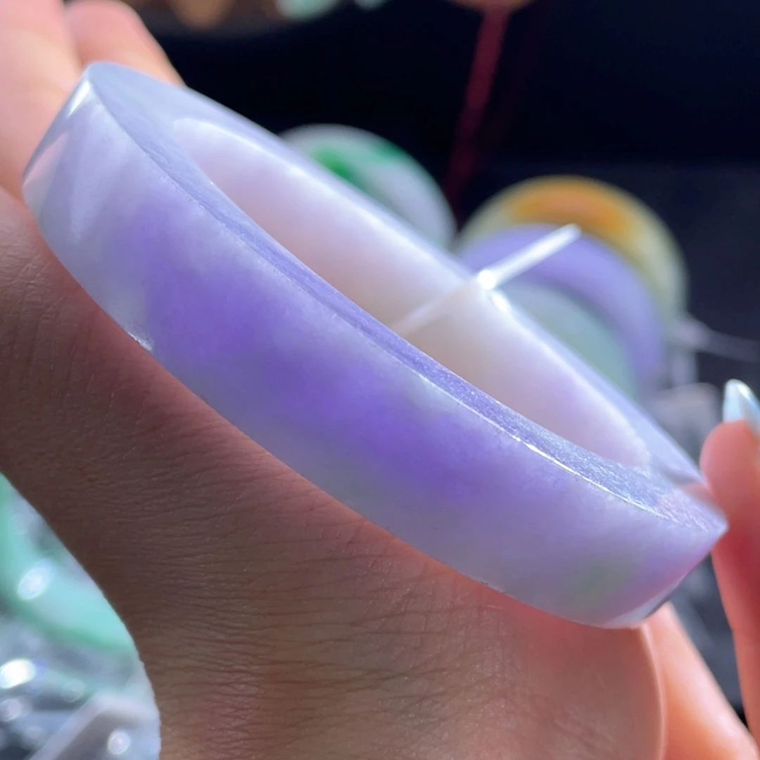 未镶嵌手镯定制翡翠