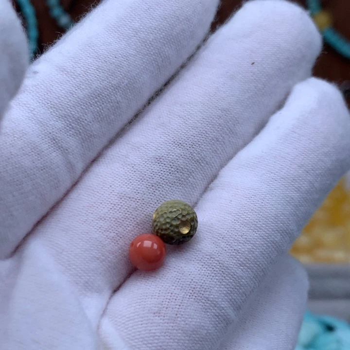 南红玛瑙未镶嵌珠宝奇石