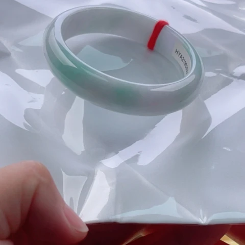 翡翠未镶嵌手镯57.7无大纹裂48小时鉴赏淡底色微棉