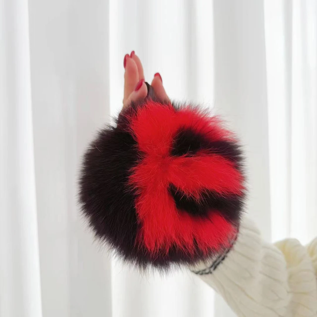 字母狐狸毛球挂件包包挂饰钥匙扣毛绒配饰