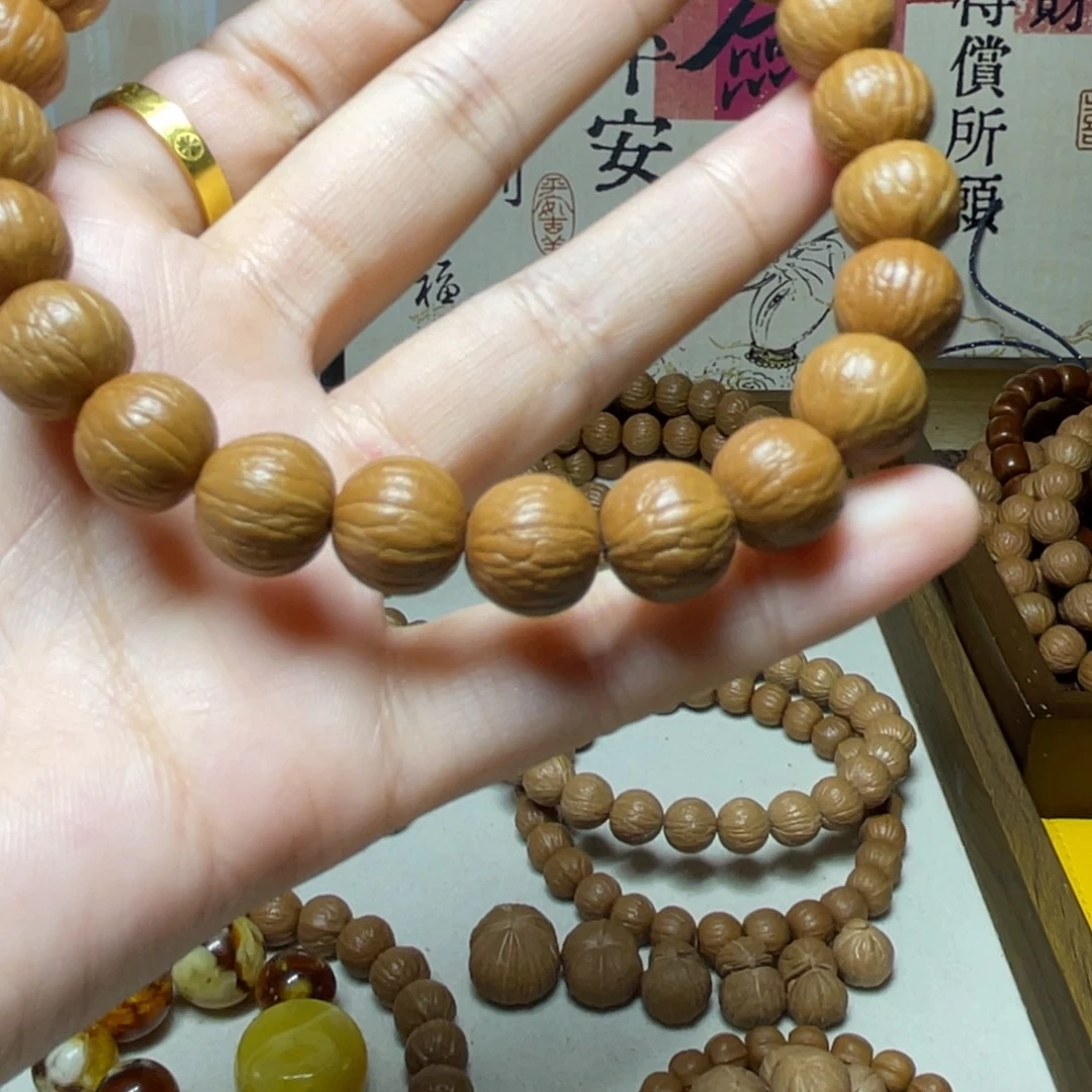 我***！猴头核桃吊坠12聚宝盆