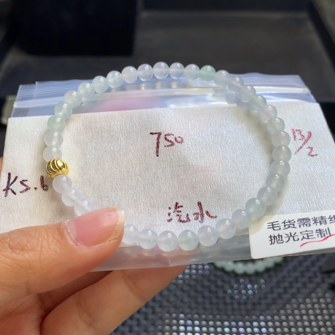 定制翡翠未镶嵌小**?