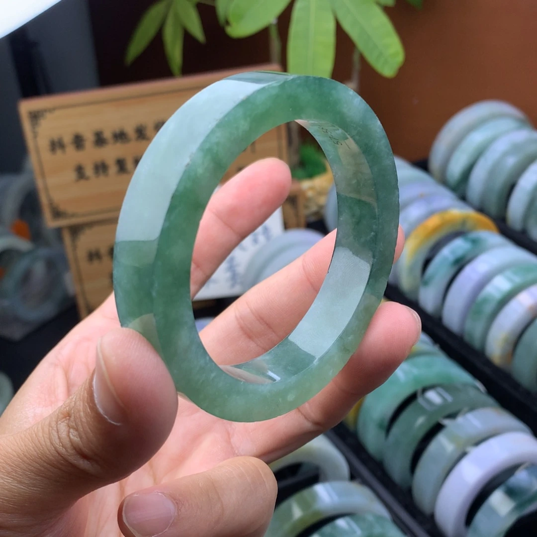 未镶嵌定制手镯定制翡翠定制手镯