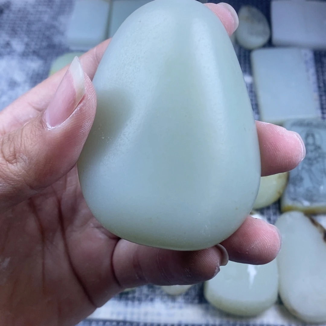 偷***闲定制和田玉未镶嵌定制