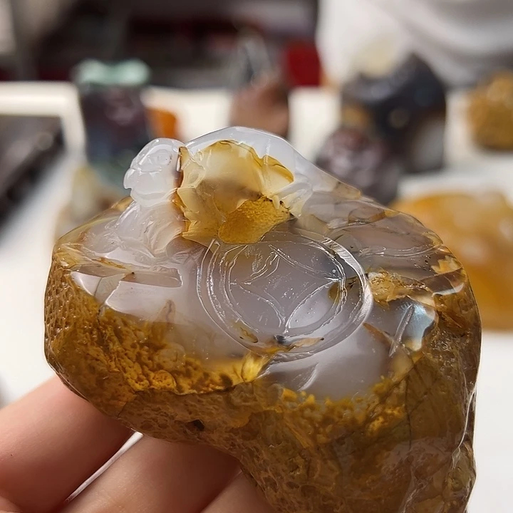 未镶嵌颈饰玛瑙/玉髓