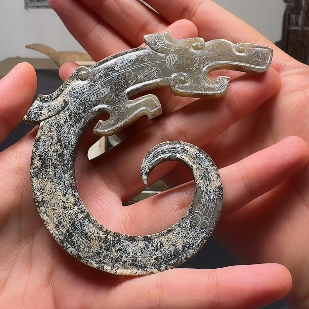 小***跑未镶嵌和田玉挂件