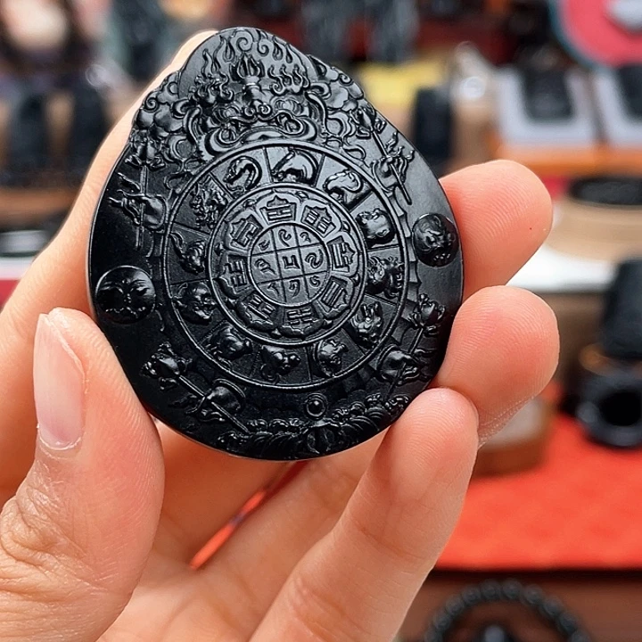 颈饰未镶嵌和田玉藏收款28.3克左右