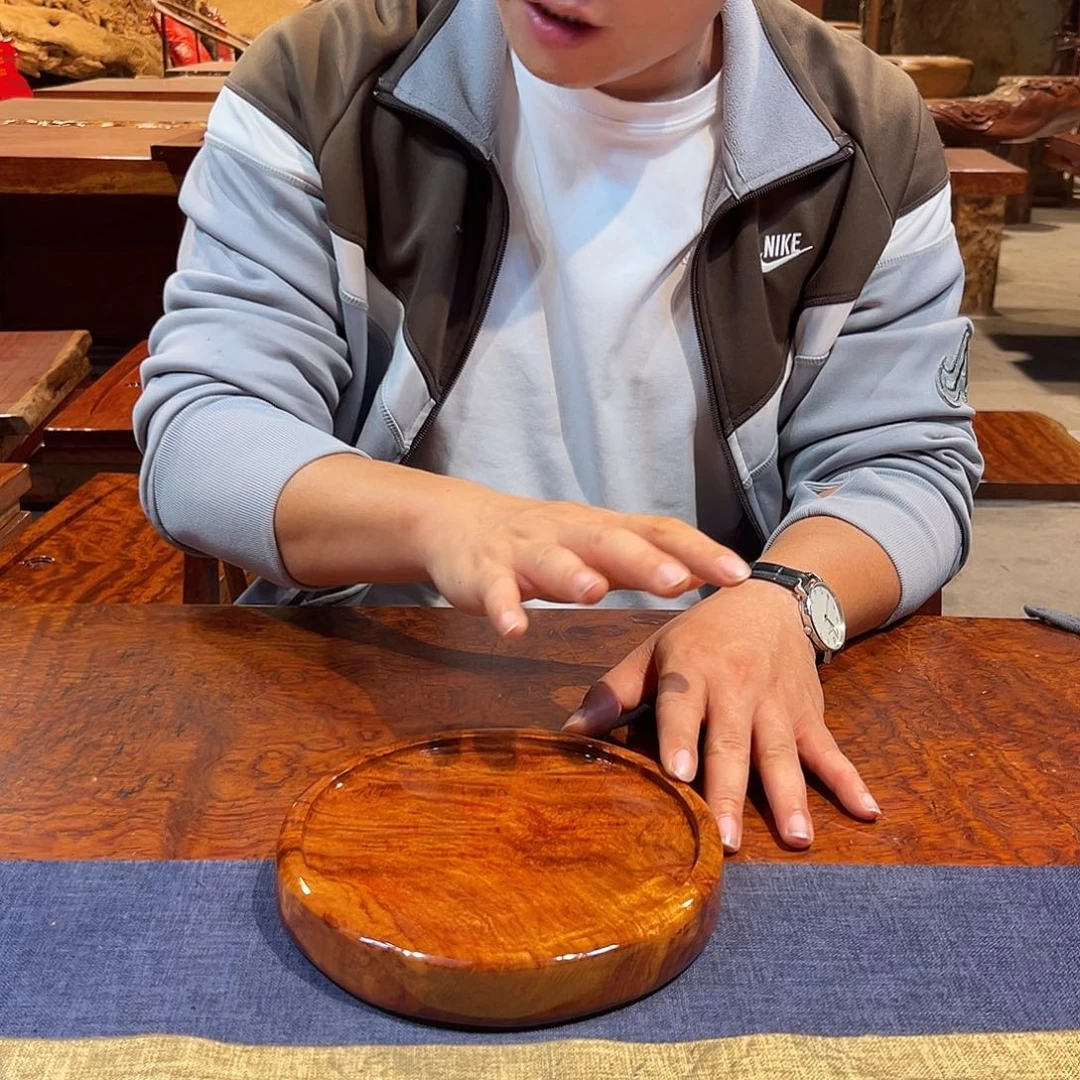 玉木（非红木类）巴花学名古夷苏木