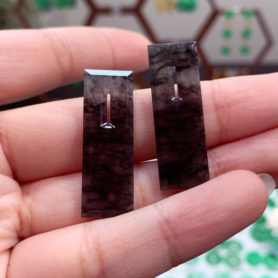 翡翠耳饰未镶嵌天然翡翠