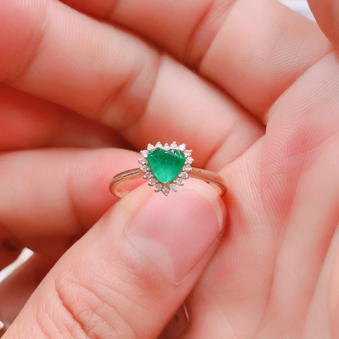 祖母绿戒指18K金镶嵌5.3✖️5.5