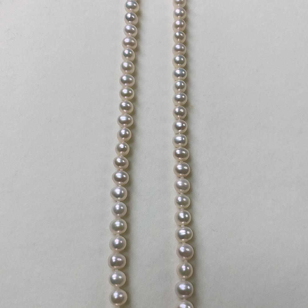 未镶嵌颈饰淡水珍珠