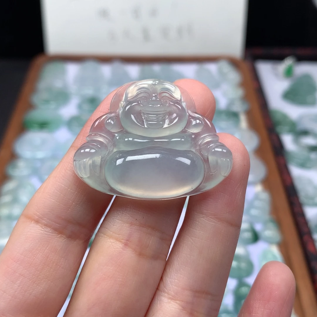 颈饰未镶嵌翡翠冰种大佛公