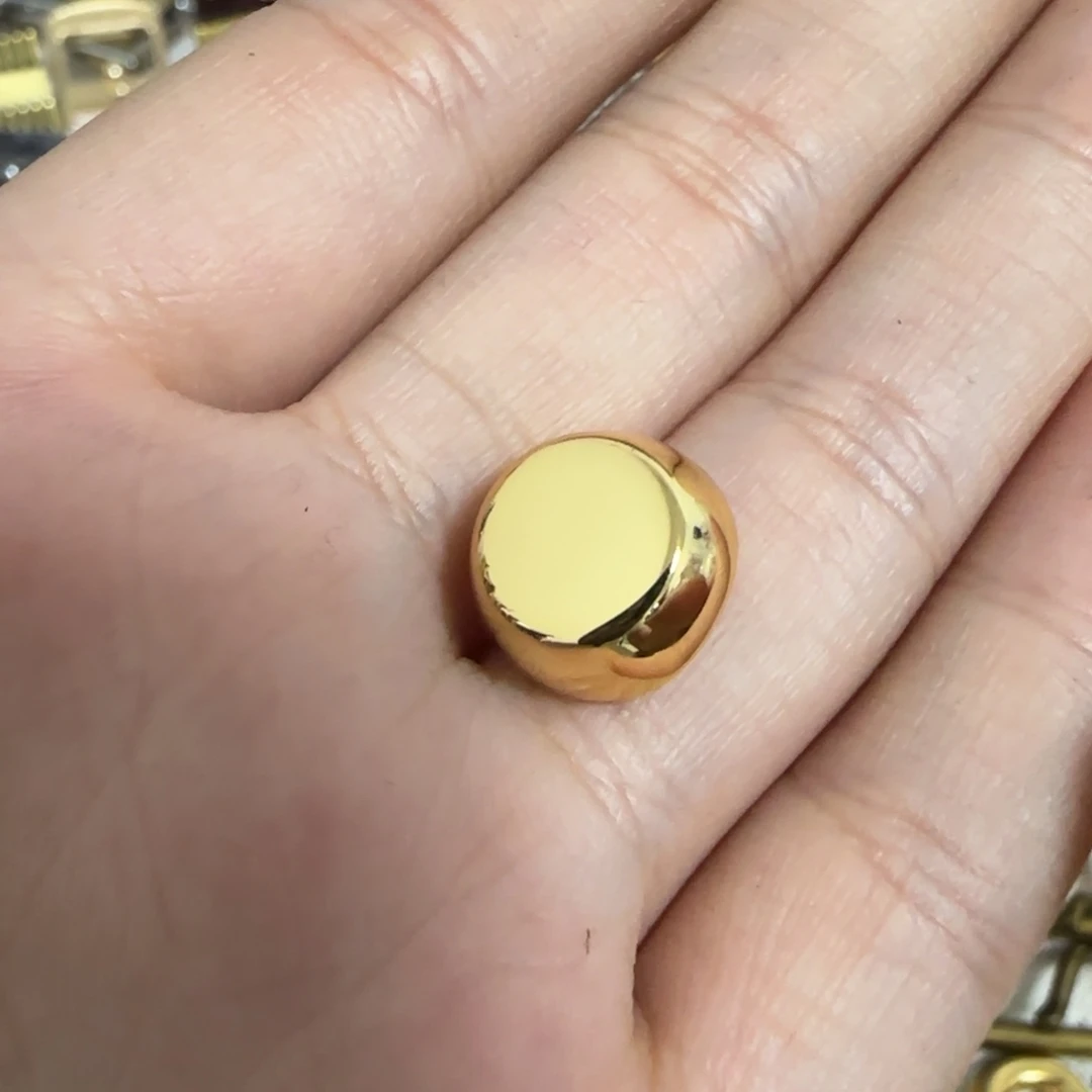 螺丝脚钉10元20个.