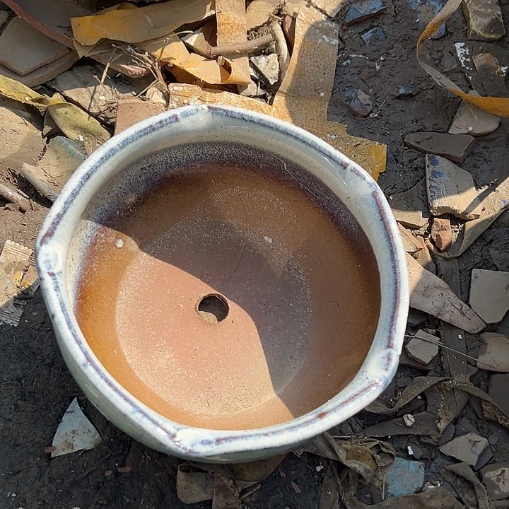 紫砂花盆口20高11瑕疵。。。。。。。。