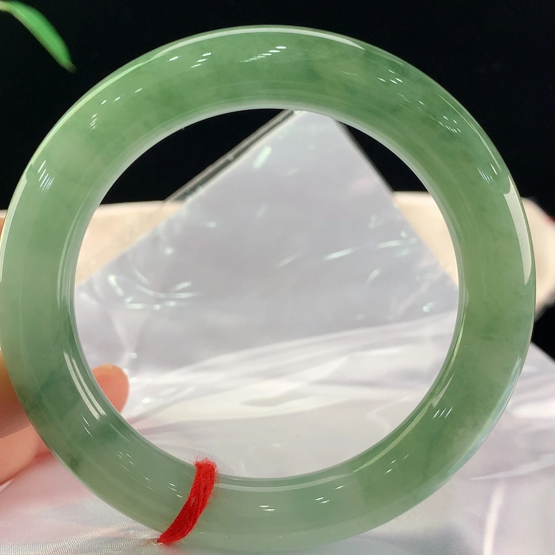 翡翠未镶嵌手镯4002