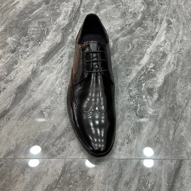 新款上市 韩版尖头英伦商务男鞋