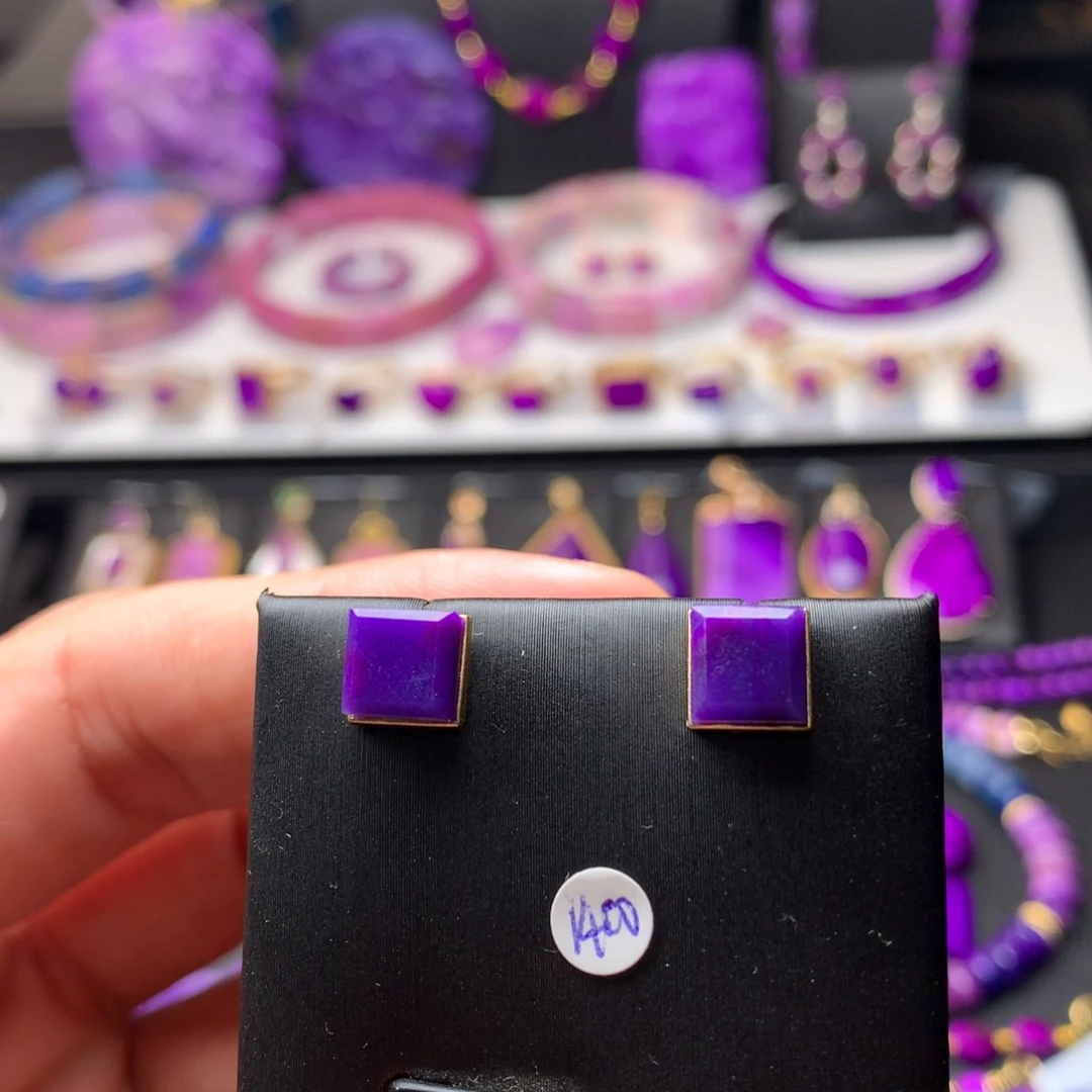 苏纪石（舒俱来）耳钉18K金镶嵌