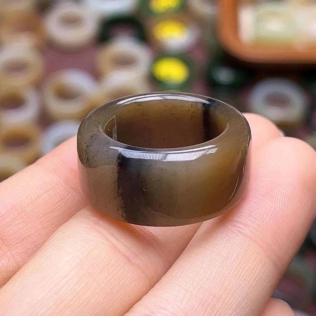 和田玉未镶嵌戒指18.6三色青花