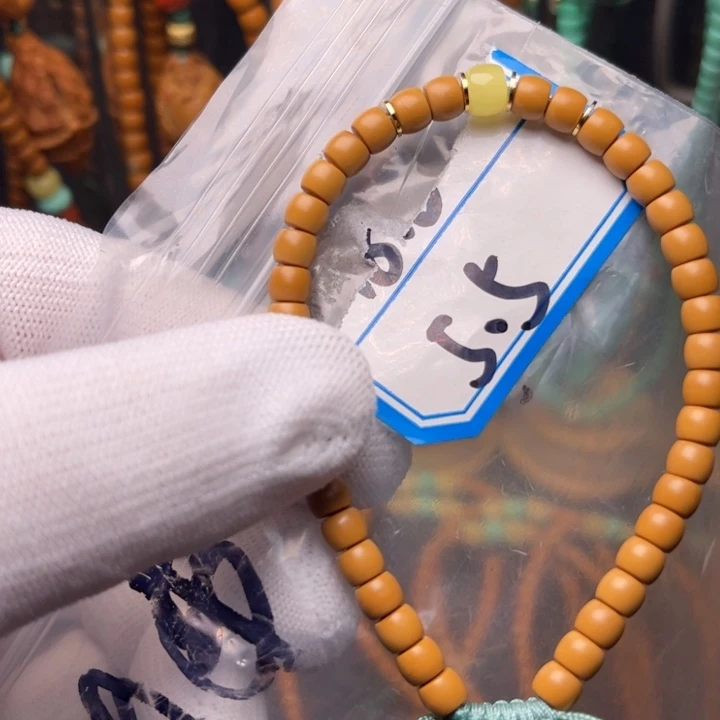 橄榄核吊坠哈哈哈