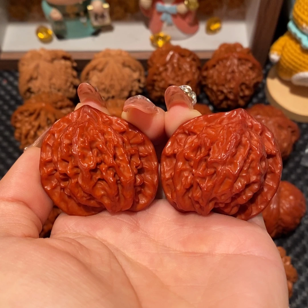 桃核吊坠39玉化鸳鸯，0858