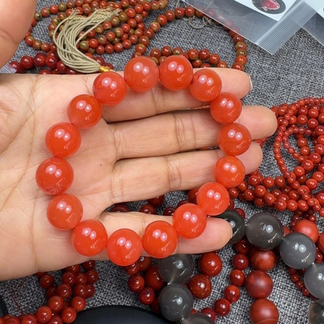 南红玛瑙未镶嵌手链