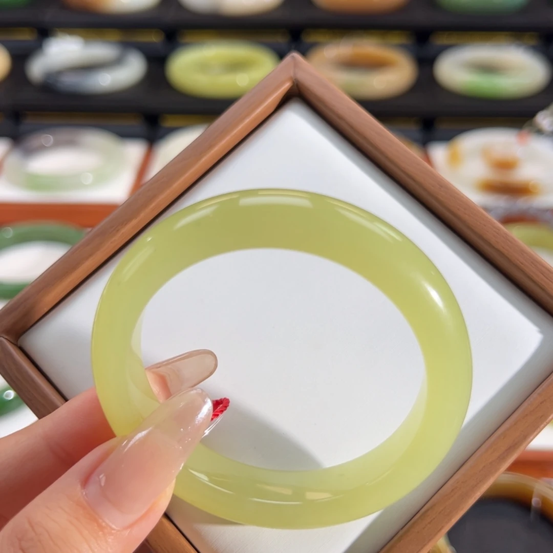 和田玉（黄玉）未镶嵌手镯冰油黄