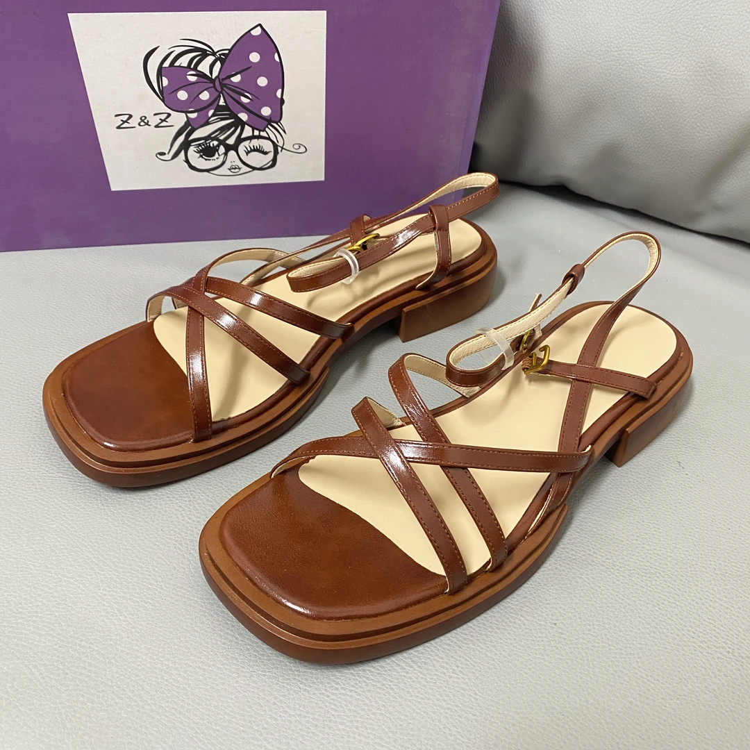 Z1136 厚底绝美凉鞋女夏百搭不累脚法式高级感粗跟沙滩罗马鞋