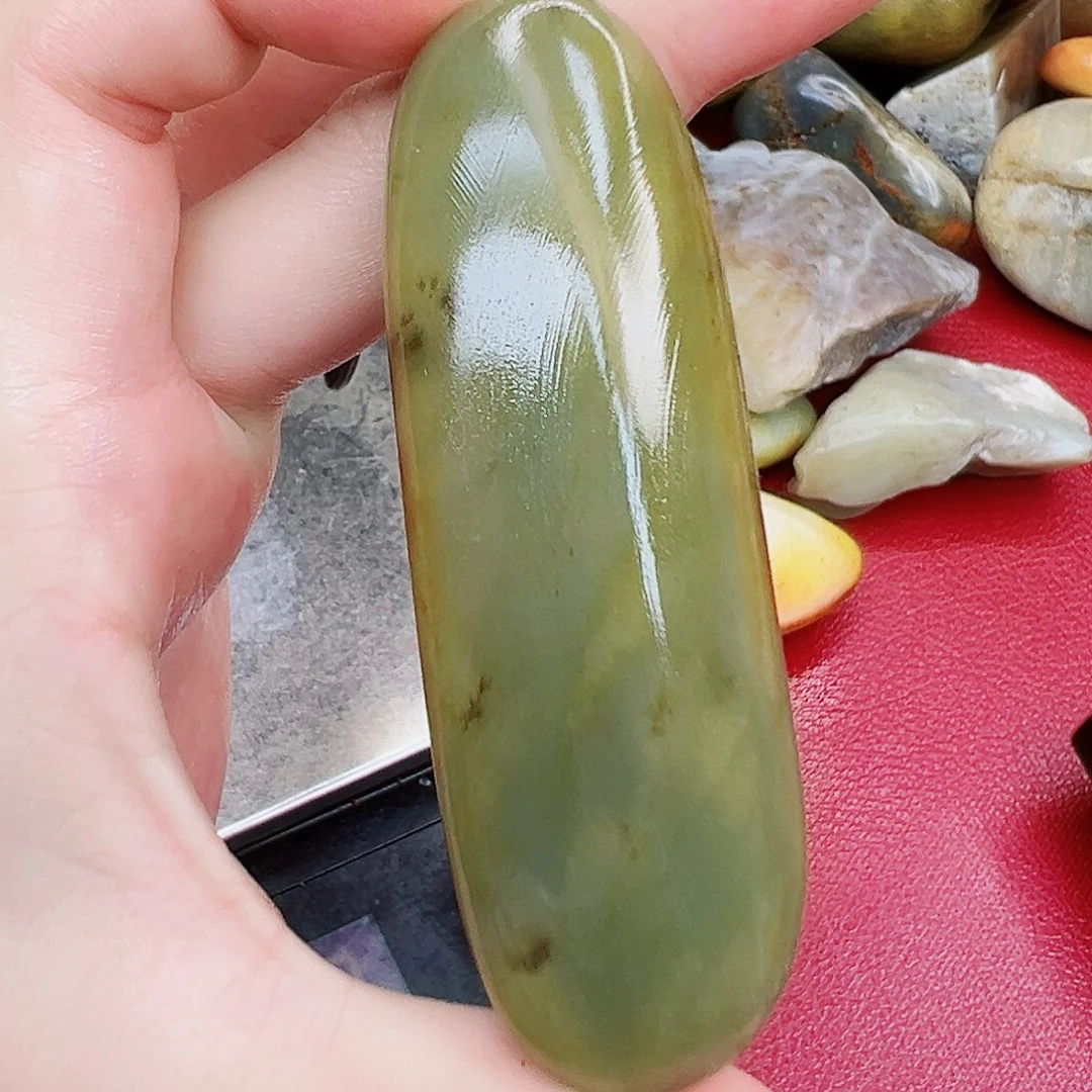 未镶嵌和田玉挂件