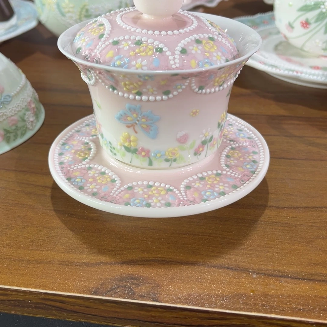 瓷片三才盖碗哈哈哈