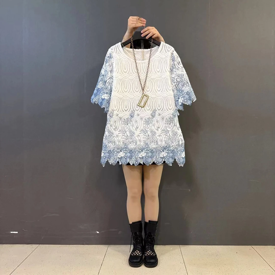 胖妹妹重工圆领撞色蕾丝宽松遮肉洋气小衫半袖上衣