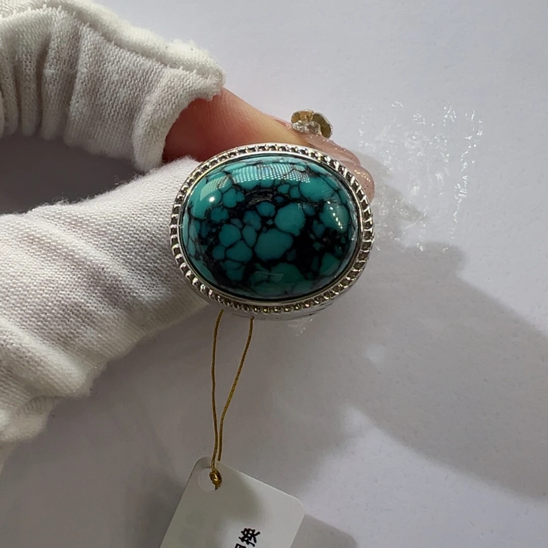 绿松石未镶嵌挂件