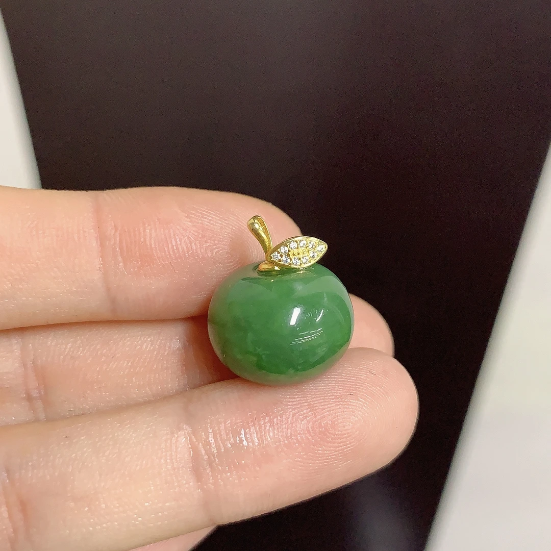 【麦子家族】天然和田玉碧玉苹果吊坠S925银多样性发1 D1429