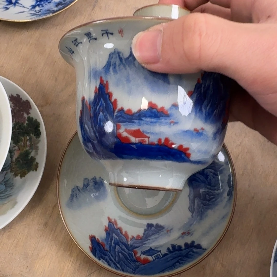 千里江山出现盖碗的微瑕