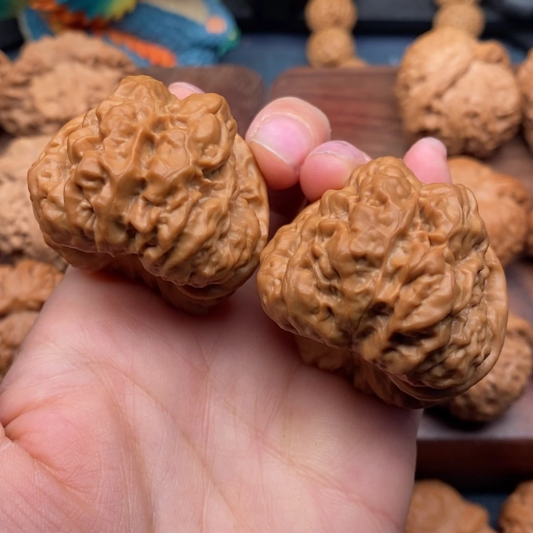 文玩核桃把件42四开背肌肉蛙，精品毕业对