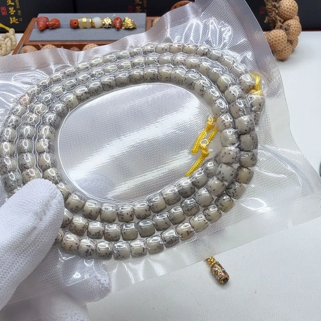 手串星月菩提5尊宠糯冰绿背河豚7左右108