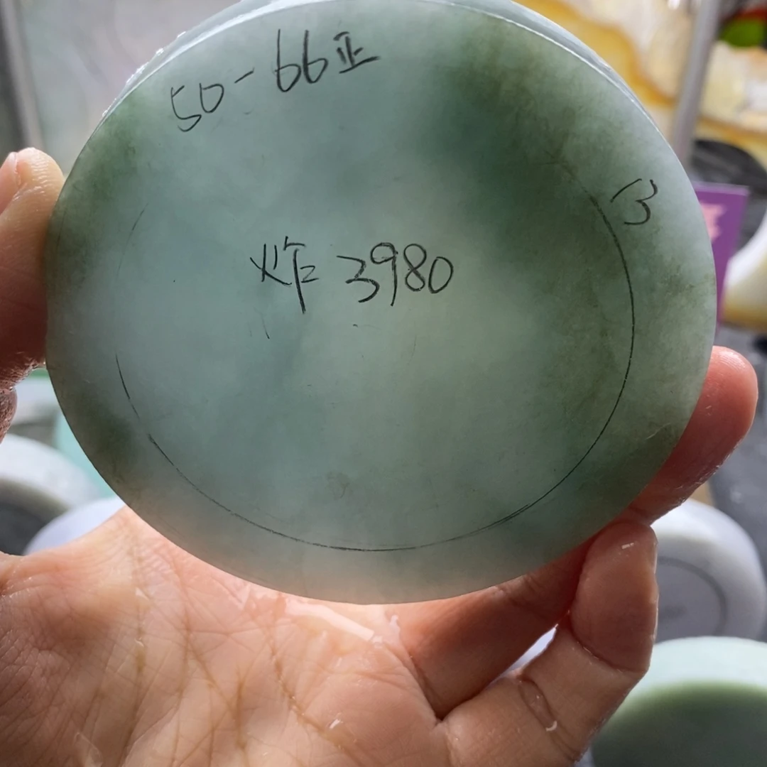 定制翡翠未镶嵌翡翠手镯