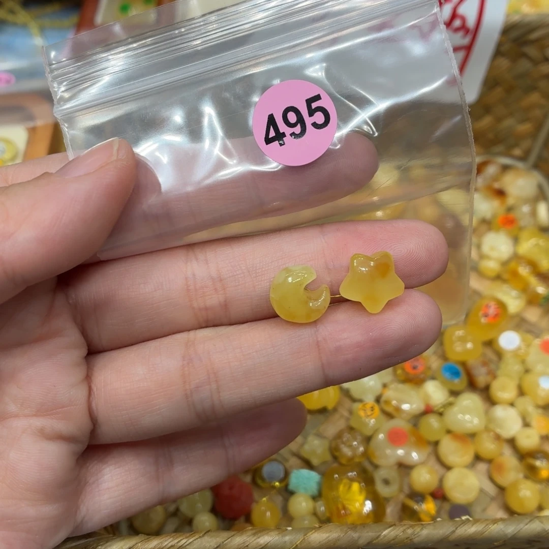 琥珀未镶嵌珠宝奇石