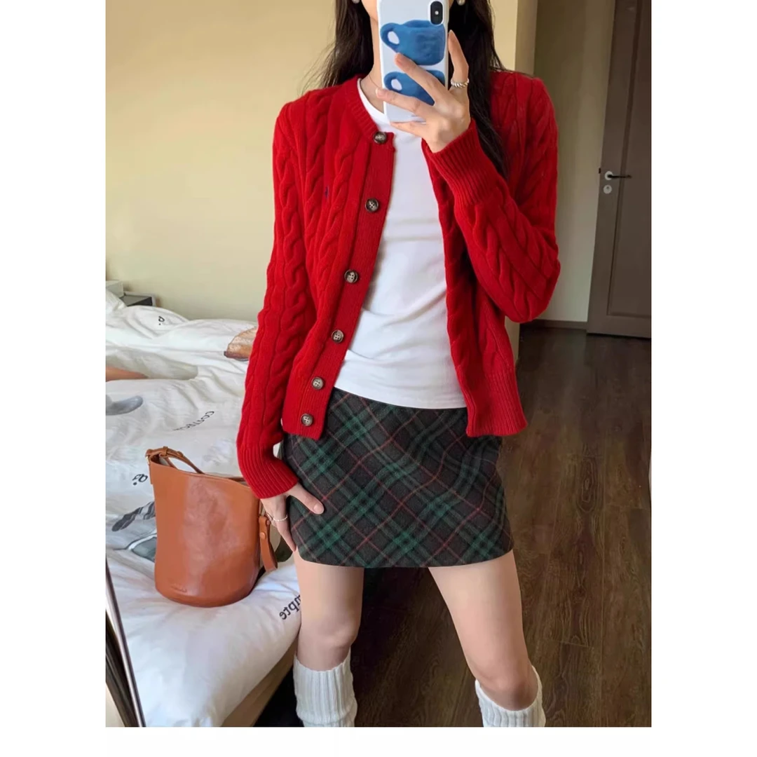 美貌色系！本命年红色麻花针织开衫女秋冬新款圣诞节长袖毛衣外套