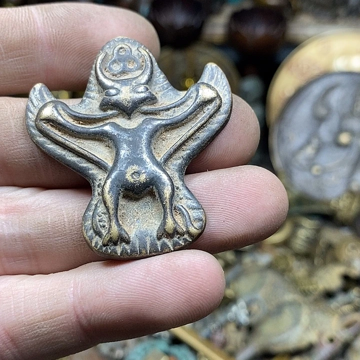 G***9小杨推荐铜物件一个