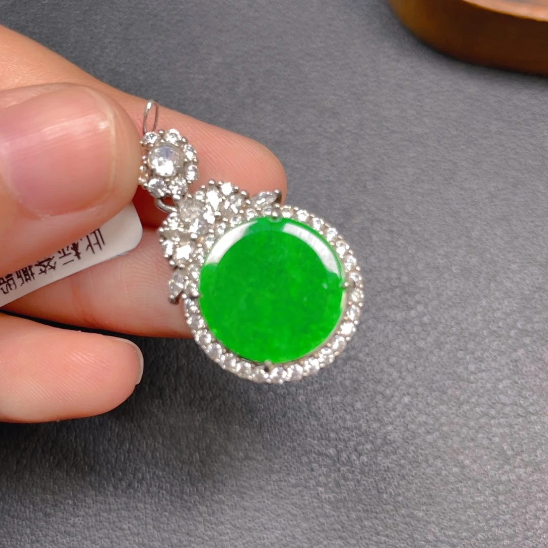 颈饰银S925镶嵌翡翠j j k