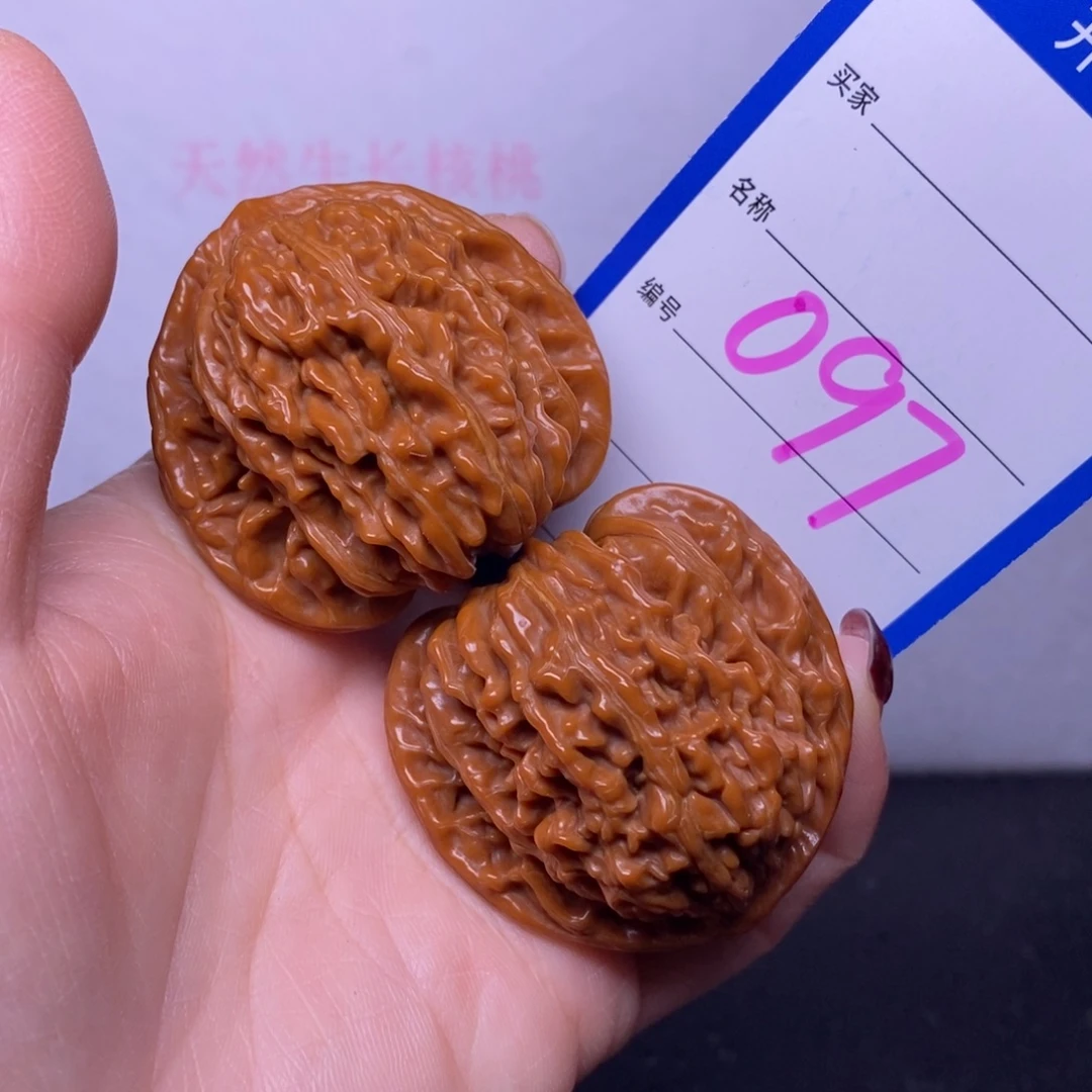 文玩核桃把件097/43四座楼