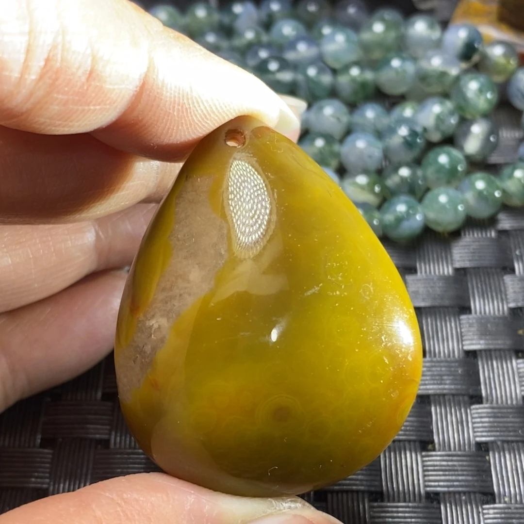 玛瑙/玉髓挂件未镶嵌