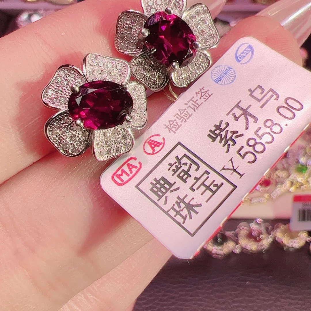 石榴石（紫牙乌）耳钉银S925镶嵌