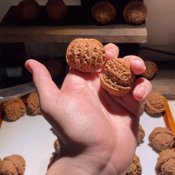 文玩核桃把件42全品磨盘福利