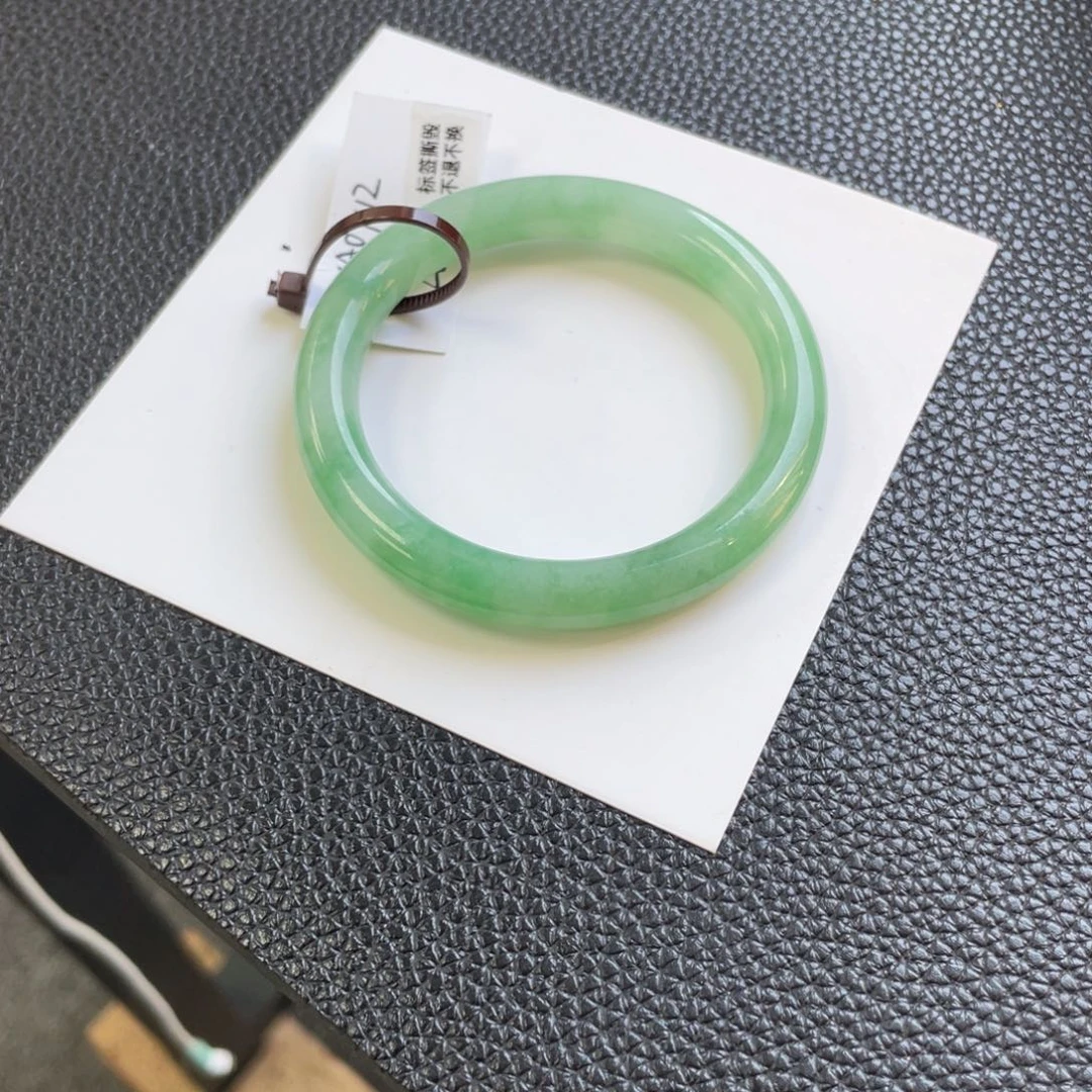 糖***心翡翠未镶嵌手镯翡翠手镯53.54圈