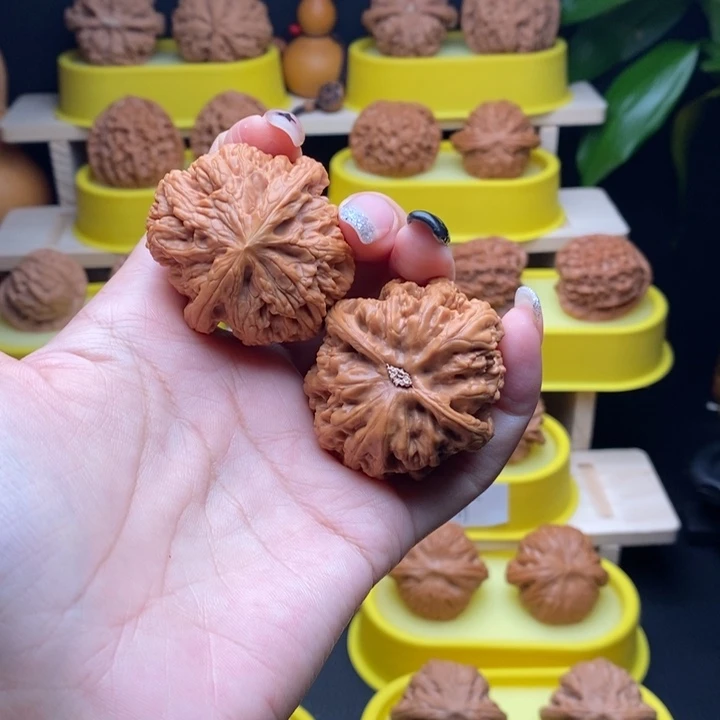 把件文玩核桃粗筋42尺水尖微扫