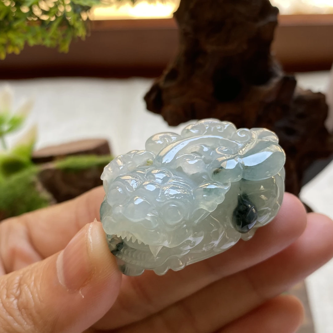 天然翡翠A货貔貅冰飘花男女款精雕玉坠